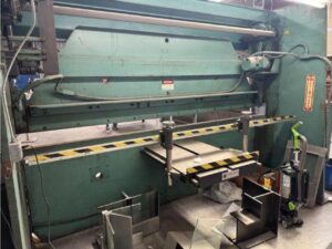Wysong Mdl. 90-10 10’ x 90 Ton CNC Press Brake, s/n PB56122, w/ Hurco AutoBend CNC Control