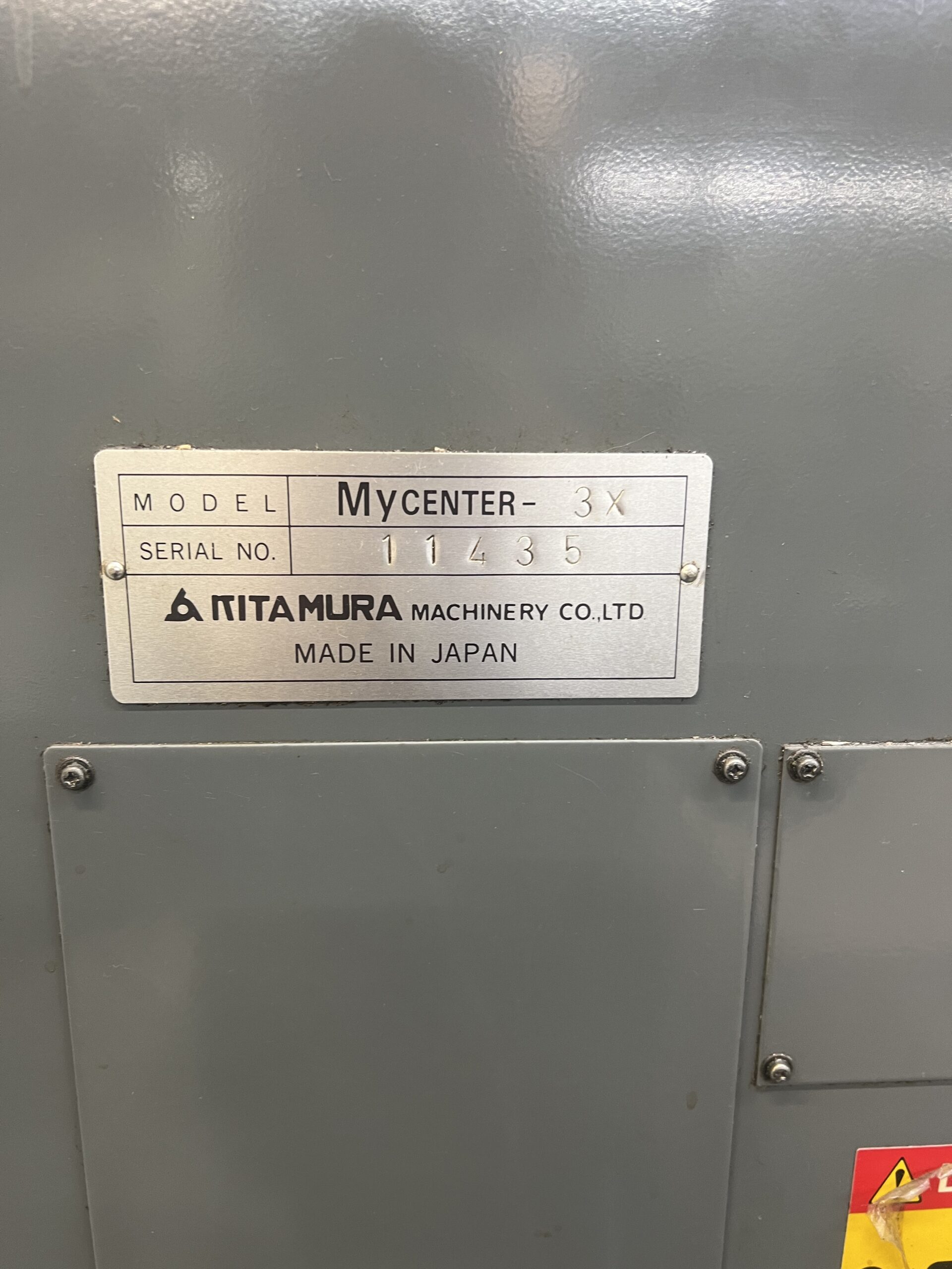 1995 Kitamura MyCenter 3X APC side-shuttle CNC Vertical Machining Center - Image 5