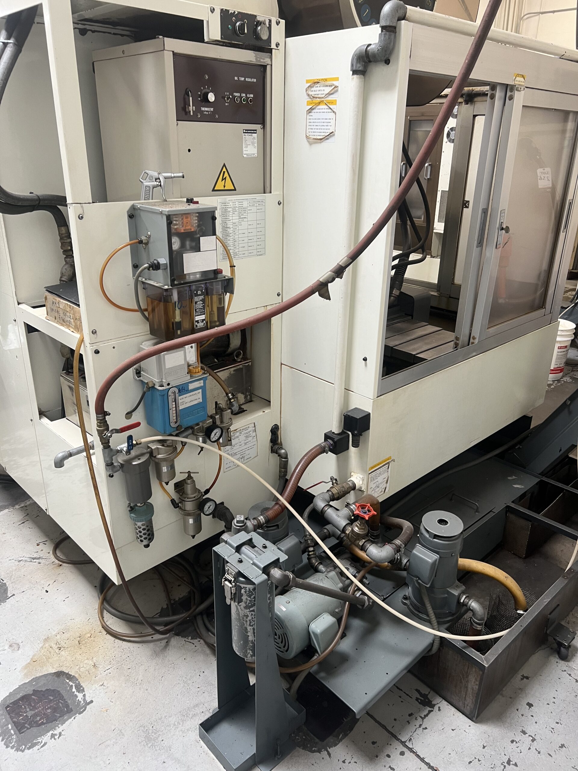 1995 Kitamura MyCenter 3X APC side-shuttle CNC Vertical Machining Center - Image 7