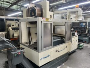 1995 Kitamura MyCenter 3X APC side-shuttle CNC Vertical Machining Center