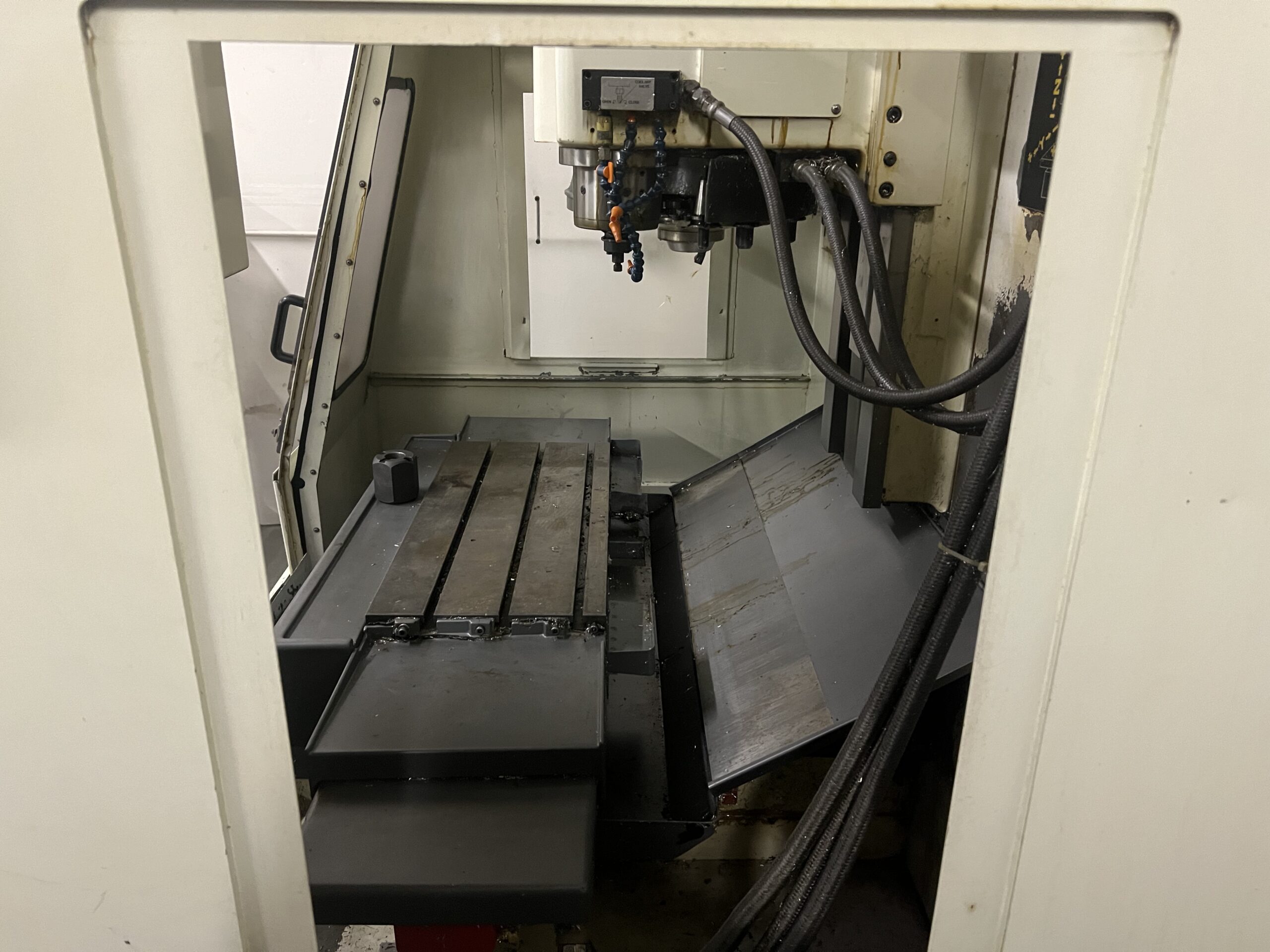 1994 Kitamura MyCenter-1/485 CNC Vertical Machining Center - Image 8