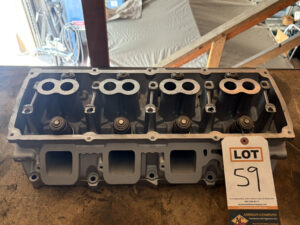 2012 Doge Ram 2500 Hemi Passenger Side Engine Block