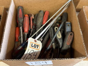 Large Lot of Flat Head Screw Drivers, Tool Tempered Reamer With Handle and Putty Knives