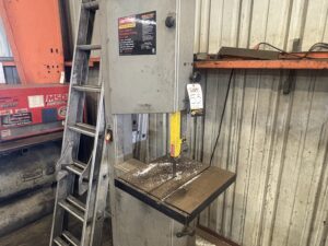 Craftsman 18 in 4 Speed Metal Wood Cutting Band Saw