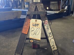 Gray Adjustable Jack Stand 20,000 lb Capacity