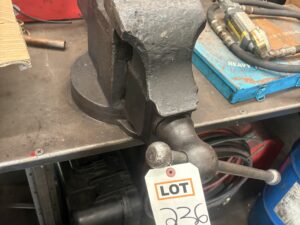 Heavy Duty Vice