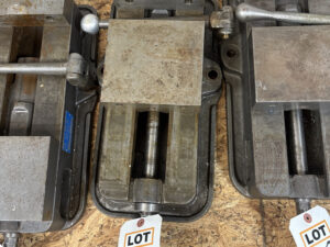 Kurt 6 Inch Heavy Duty Vise