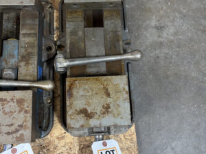 Kurt 6 in Heavy Duty Vise