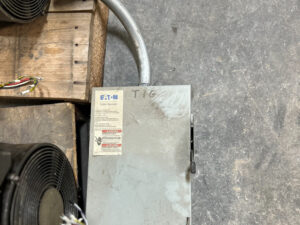 GE Electrical Breaker Box with Disconnect Switch