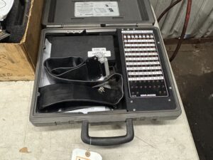 J-39700 Universal Breakout Box