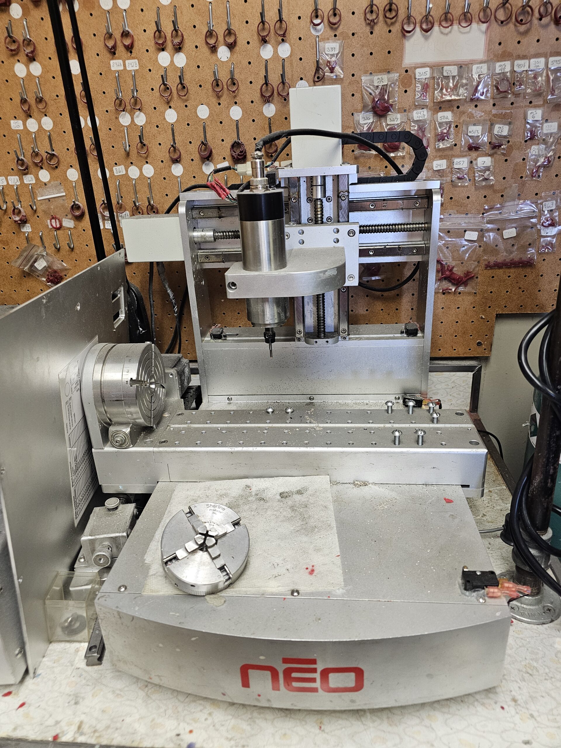 NEO Desktop CNC Milling / Engraving Machine with 4th-Axis Rotary Chuck, Precision Benchtop CNC Machining System