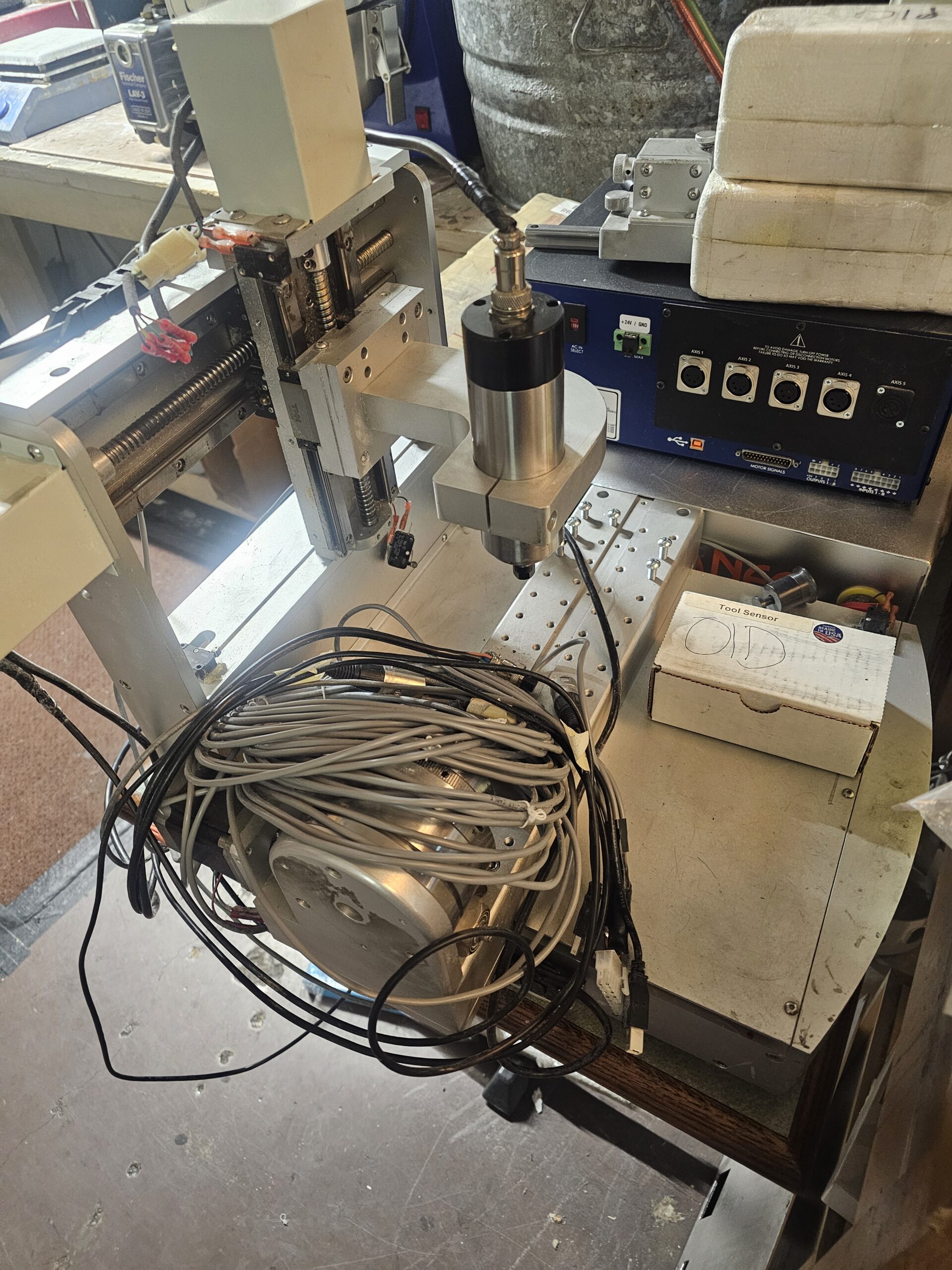 NEO Desktop CNC Milling / Engraving Machine with 4th-Axis Rotary Chuck, Precision Benchtop CNC Machining System - Image 9