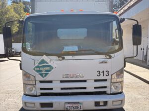 2013 Isuzu NPR diesel box truck exterior view 2013 Isuzu NPR diesel box truck exterior view